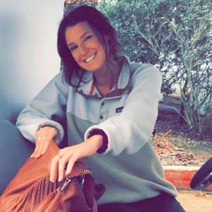 Meet your Posher, Abby